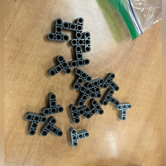 Assorted Lego technic NXT EV3 beams 250+ pieces - Picture 2 of 13